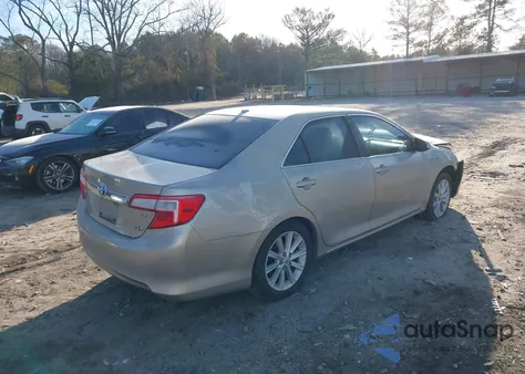 2014 Toyota Camry Hybrid Xle z USA, uszkodzony, nr VIN 4T1BD1FK6EU097647